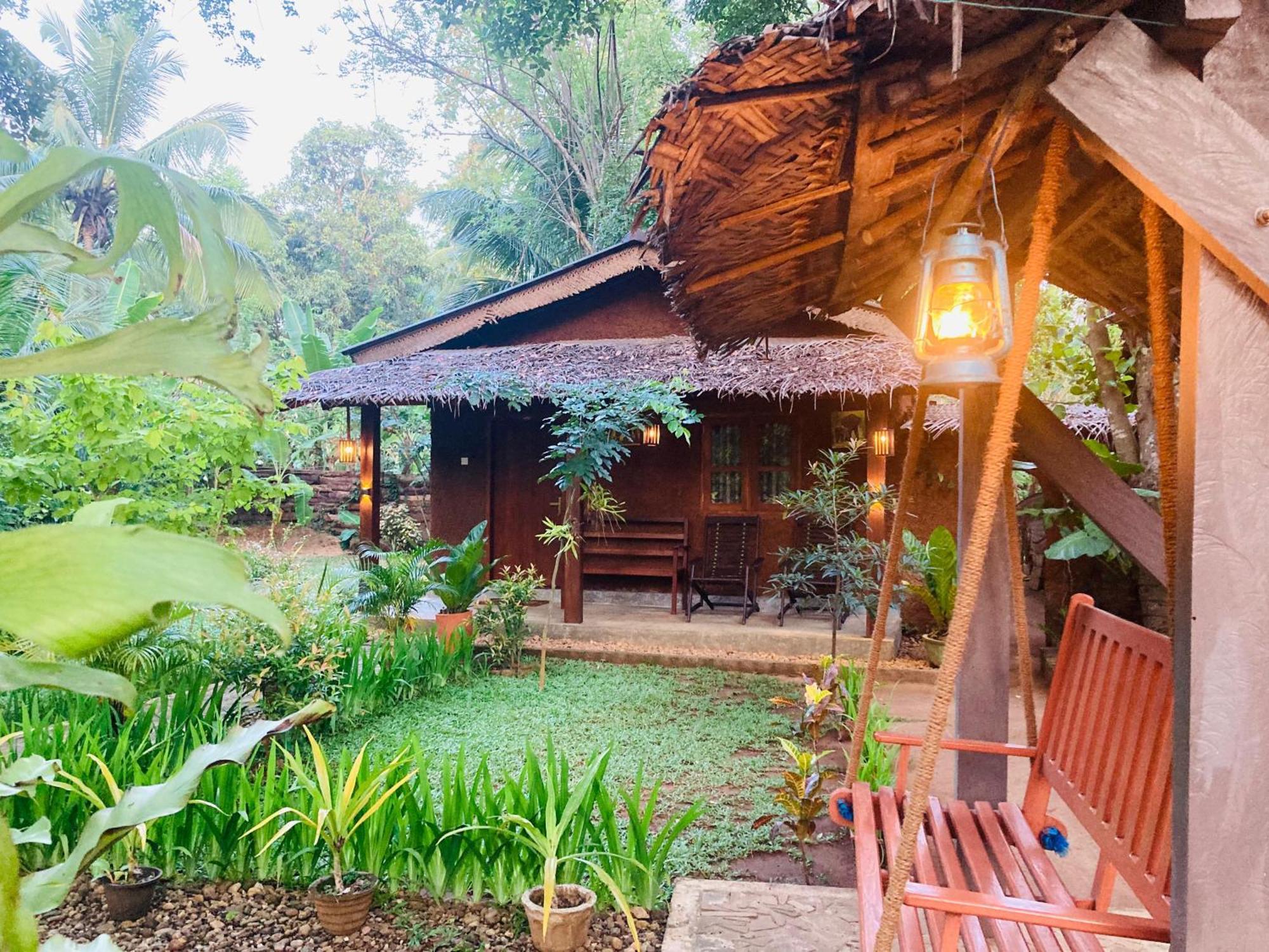 Green Paradise Cottage Udawalawa Udawalawe Buitenkant foto